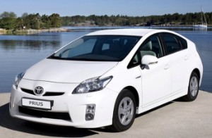 Купить б у автозапчасти Toyota Prius