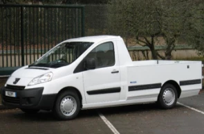 Бу запчасти Peugeot Expert