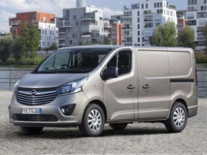 Бу запчасти Opel Vivaro