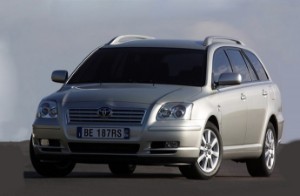 Купить б у автозапчасти Toyota Avensis