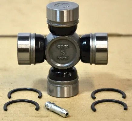 Крестовина заднего кардана U927 GKN-Spidan