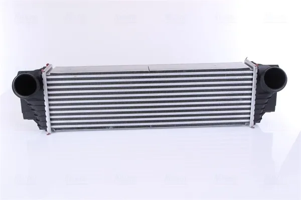 Интеркулер 96100 Nissens
