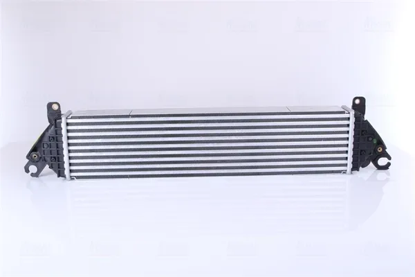 Интеркулер 96485 Nissens