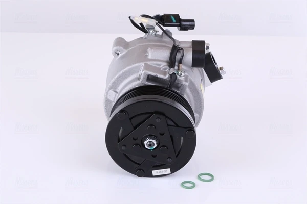 Компрессор кондиционера NISSENS 890666