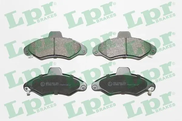 Передние тормозные колодки 05P717 LPR