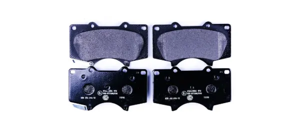 Передние тормозные колодки 8DB355014121 HELLA