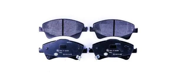 Передние тормозные колодки 8DB355014881 HELLA