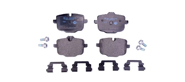 Задние тормозные колодки 8DB355024921 HELLA