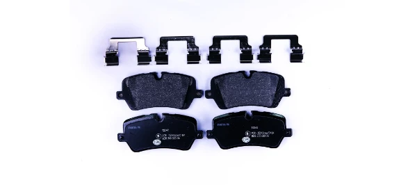 Задние тормозные колодки 8DB355020361 HELLA