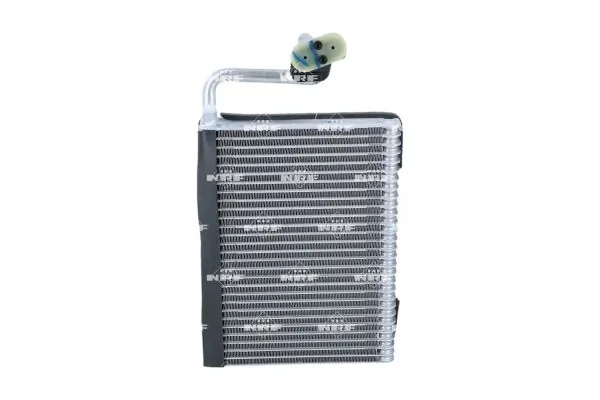 Испаритель кондиционера AE113000S Polcar