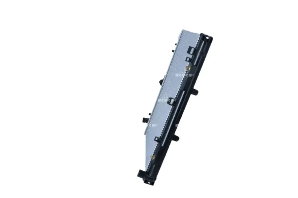 Радиатор основной на Nissan Navara NP300 III D40M