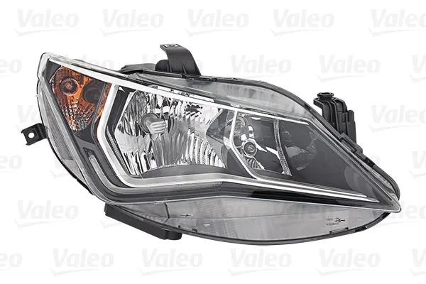 Правая фара 046725 VALEO