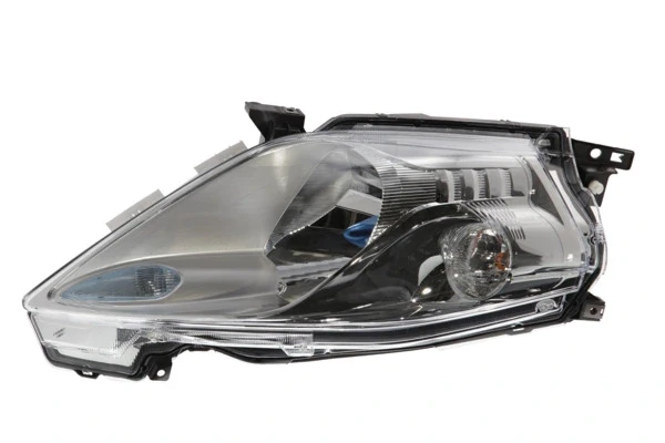  Правая фара Nissan LEAF 