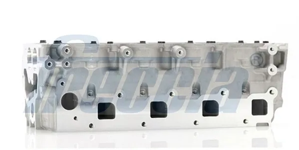 Головка блока цилиндров на Nissan Navara NP300 III D40M