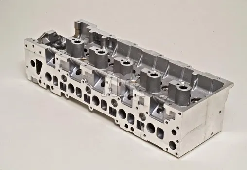 Головка блока цилиндров на Mercedes E  S210