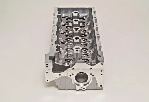 Головка блока цилиндров на Mercedes E  S210