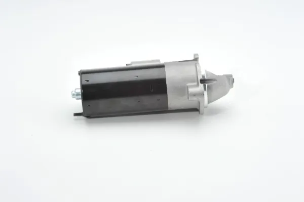 Стартер 0001110136 Bosch