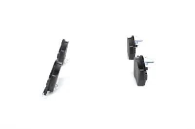 Колодки тормозные передние дисковые BOSCH 0986424457