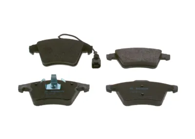 Колодки тормозные передние дисковые BOSCH 0986494203
