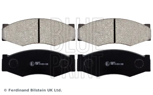 Передние тормозные колодки ADN142109 Blue Print
