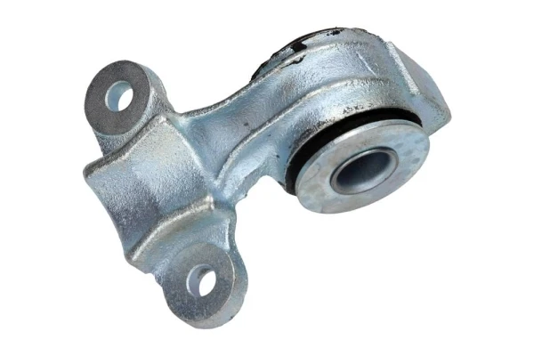 Сайлентблок переднего рычага 721975 Maxgear