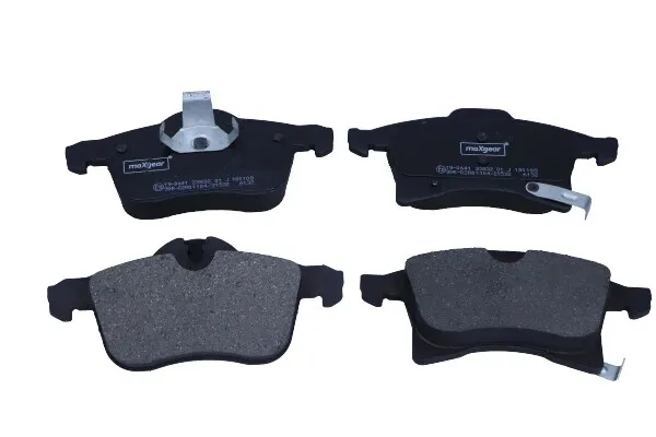 Передние тормозные колодки 190641 Maxgear