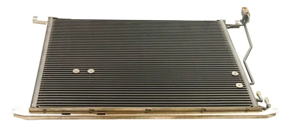 Радиатор кондиционера AC864330 Maxgear