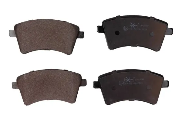 Передние тормозные колодки 190899 Maxgear
