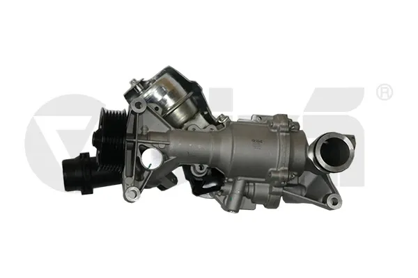 Помпа Mercedes C W205