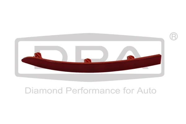 Правый катафот заднего бампера 89451700102 Diamond/DPA
