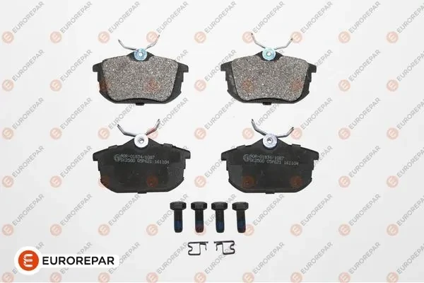 Тормозные колодки Mitsubishi Colt
