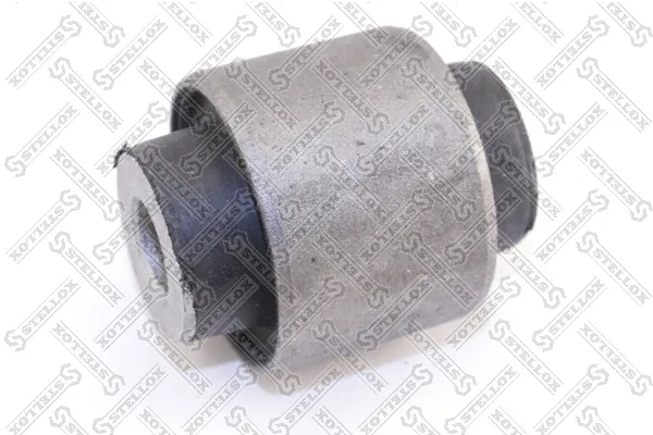 Сайлентблок заднего нижнего рычага 8737071SX Stellox
