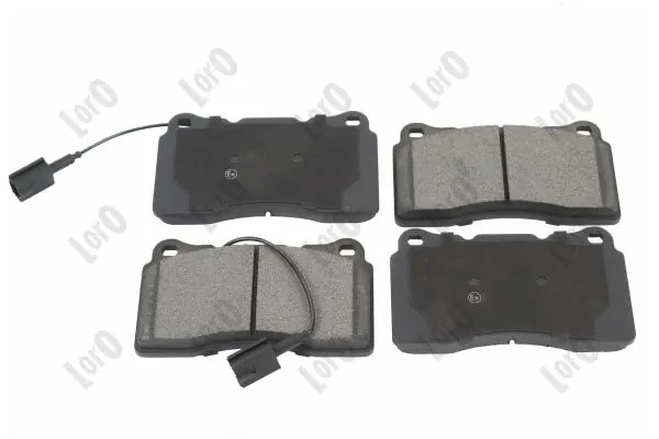  Передние тормозные колодки Volvo S60 1