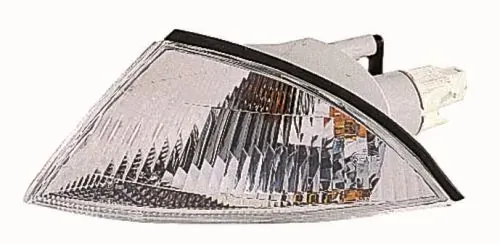 Поворотник правый Mitsubishi Carisma DA