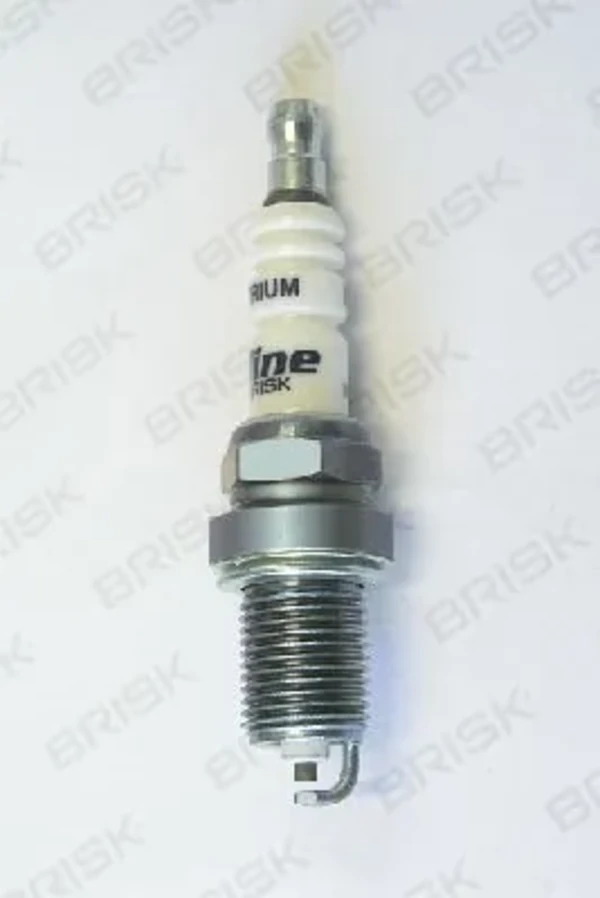 Свечи зажигания 0017 Brisk
