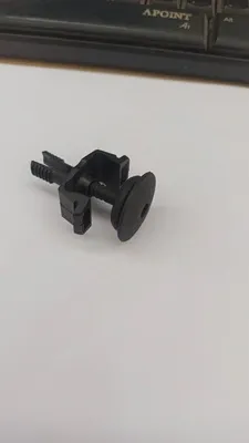 Пистон крепления решетки радиатора BACB11U05002 Bapmic