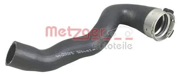 Патрубок интеркулера 95519335 Opel