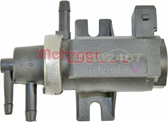 Клапан преобразователь давления наддува (соленоид)  Volkswagen Bora 1J2