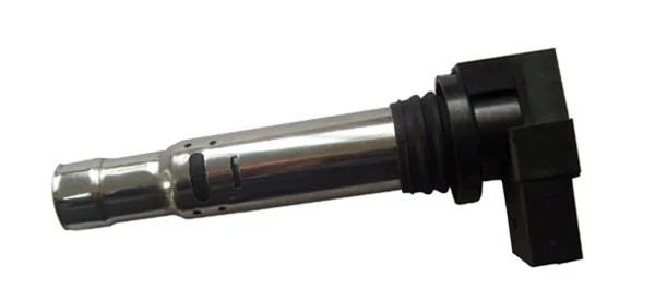 Катушка зажигания 060717062012 Magneti Marelli