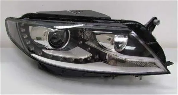 Правая фара 711307024171 Magneti Marelli