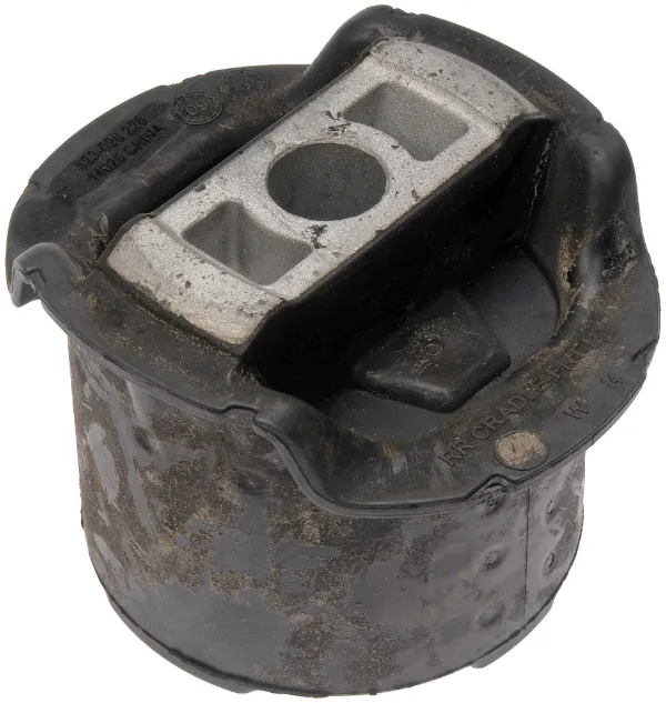 Сайлентблок задней балки 523028 Dorman