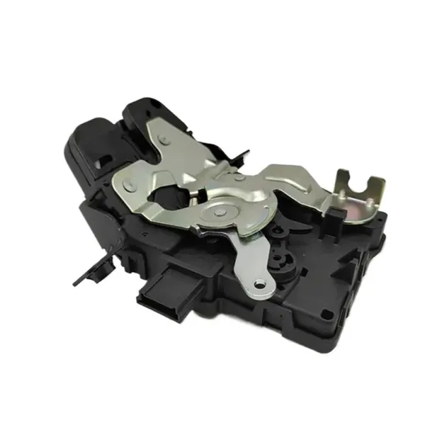 Замок багажника LR070126 Land Rover