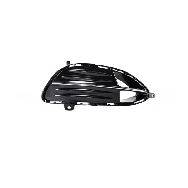 Молдинг решетки бампера переднего правый A2128853021 Mercedes