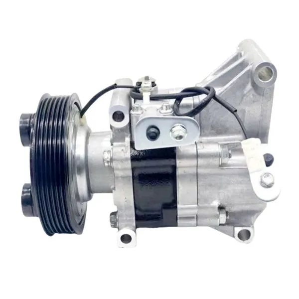 Компрессор кондиционера D65161K00D Mazda