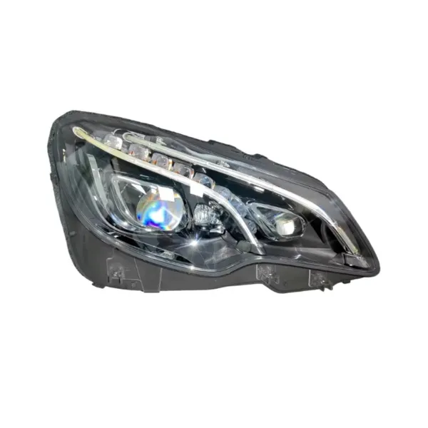 Правая фара A2078208661 Mercedes