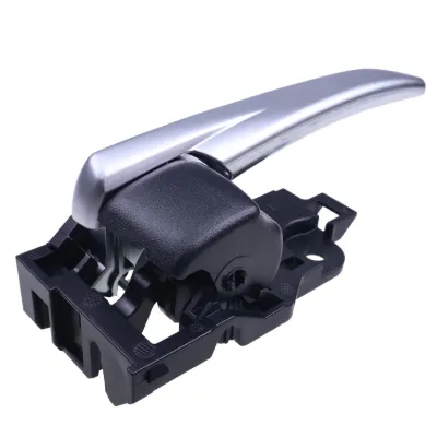 Ручка двери правой внутренняя передняя/задняя TOYOTA 6920506120C0