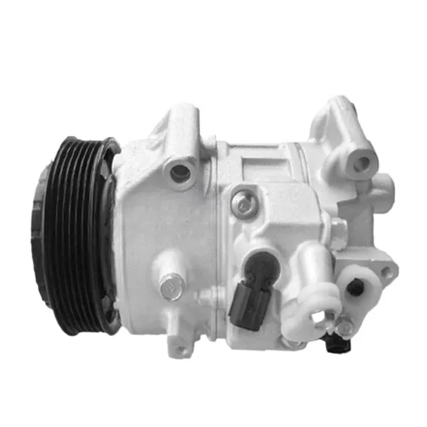 Компрессор кондиционера 8831008062 Toyota