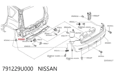 Кронштейн абсорбера заднего бампера центральный NISSAN 791229U000