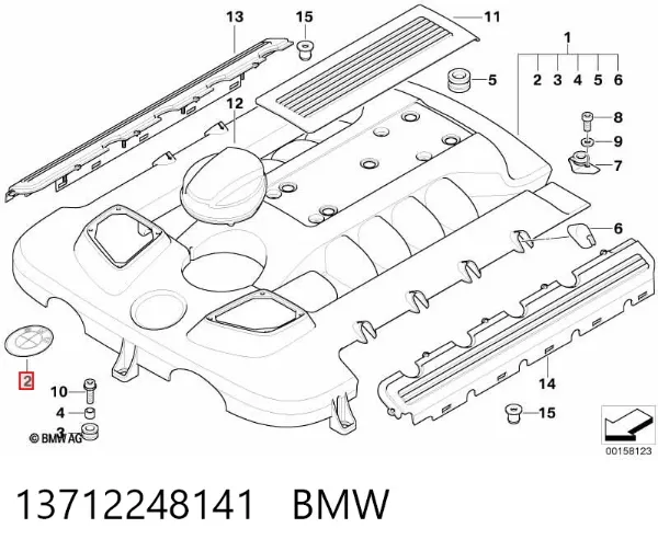 Эмблема капота 13712248141 BMW