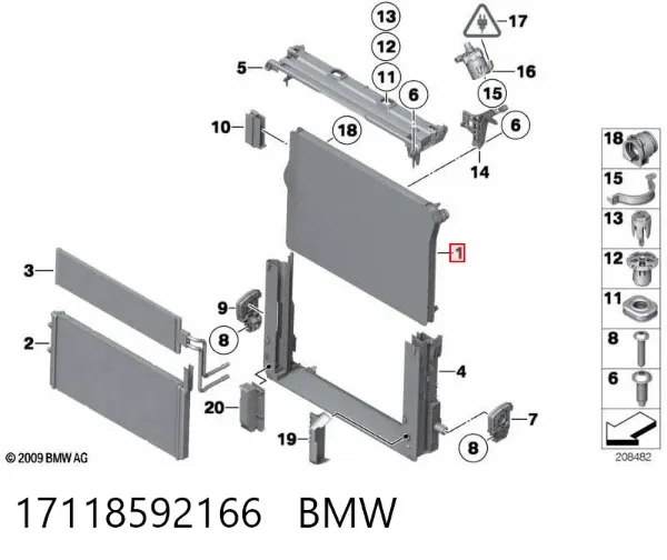 Радиатор 17118592166 BMW